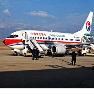 连云港空运航空快运业稳步发展的原因是什么？